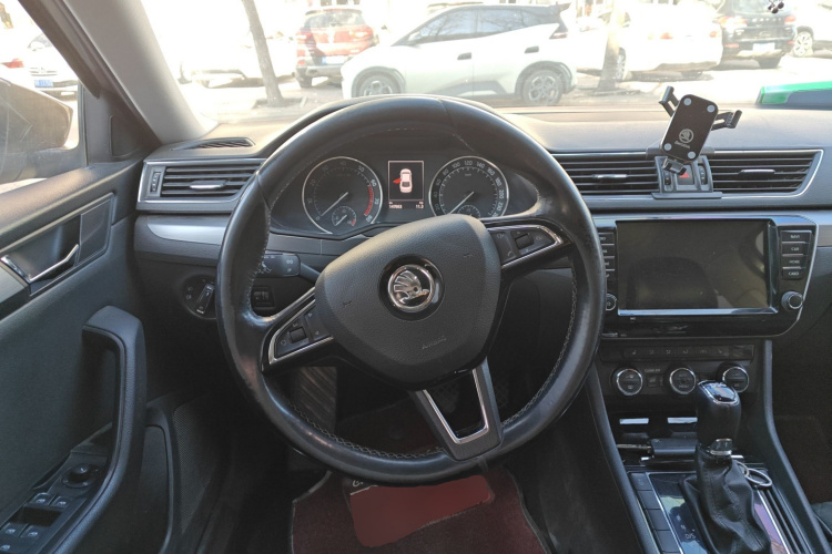 Skoda Superb 2016 #12 Skoda Superb 2016 car image #12