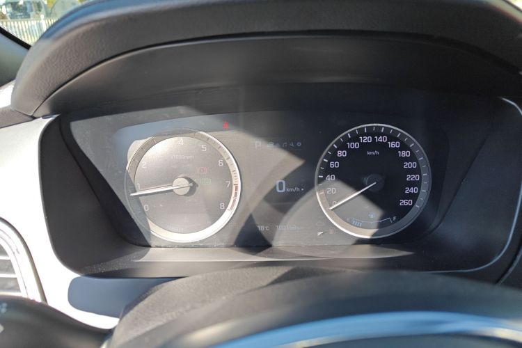 Hyundai Sonata NFC 2015 car image #12