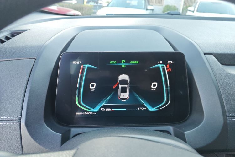 BYD Yuan New Energy 2020 صورة سيارة #12