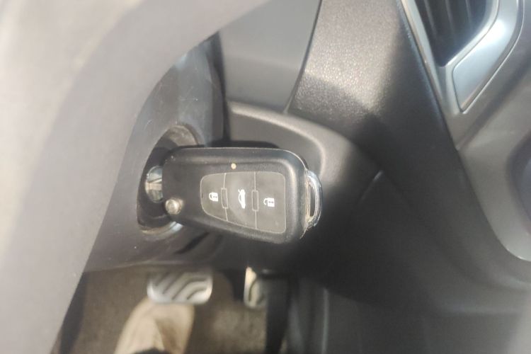 MG GT 2018 #12 MG GT 2018 car image #12