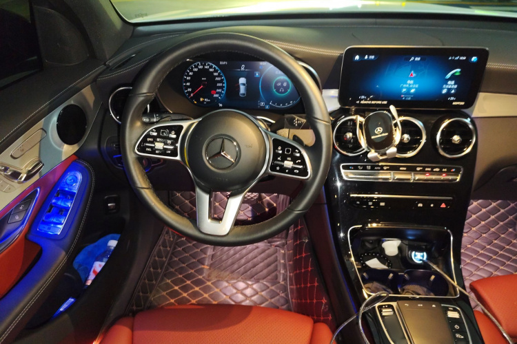 Mercedes-Benz GLC Coupe 2022 #12 Mercedes-Benz GLC Coupe 2022 car image #12