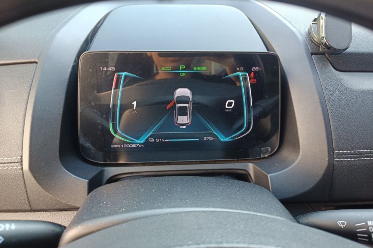 BYD Yuan New Energy 2019 car image #12