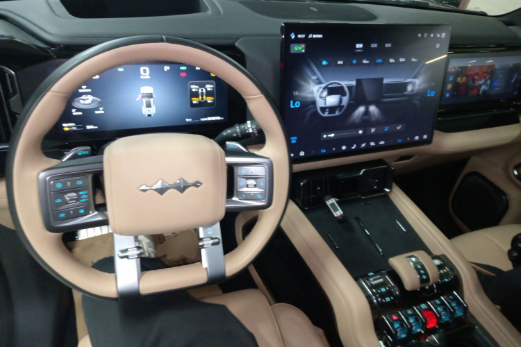 FangChengBao Leopard 8 2024 car image #12