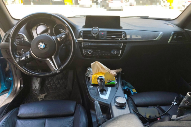 BMW M2 2018 car image #12