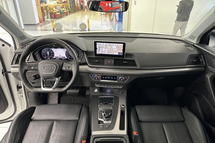 Audi Q5L 2018 imagem de carro #12