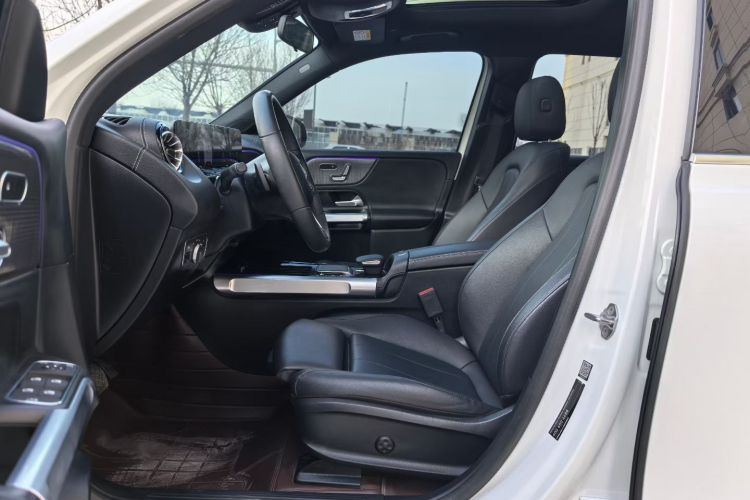 Mercedes-Benz EQB Class 2023 #12 Mercedes-Benz EQB Class 2023 car image #12