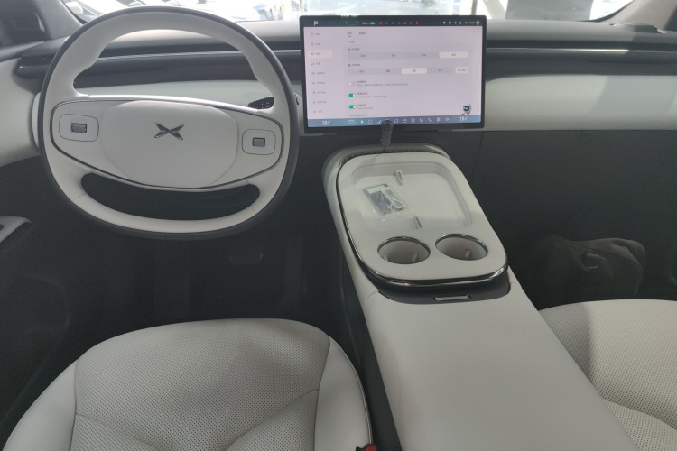 小鹏 2025 #12 小鹏 2025 汽车图片 #12