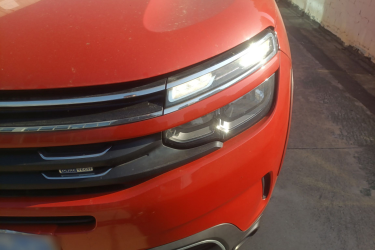 Citroen C5 AIRCROSS 2017 immagine di auto #12