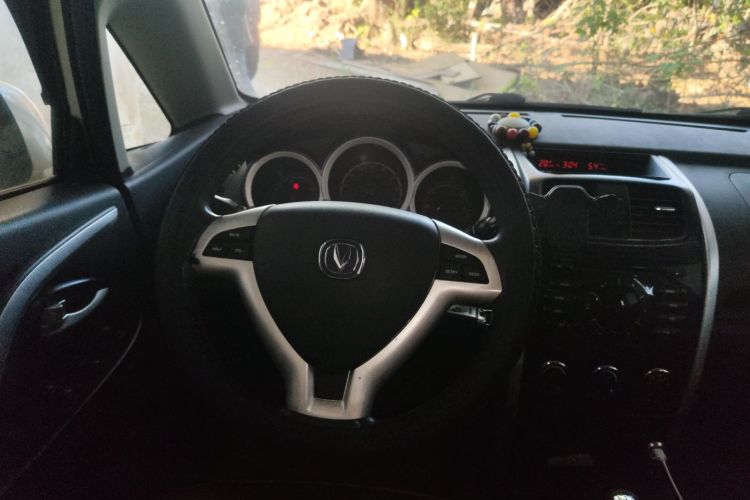 Changan CX20 2016 car image #12