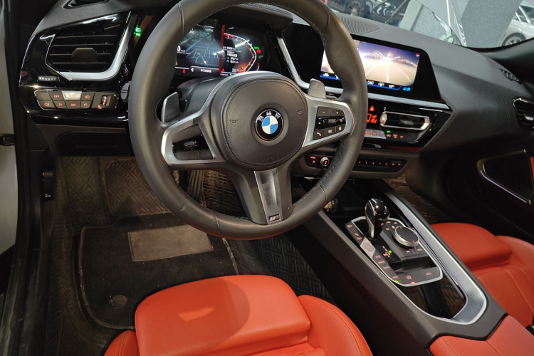 BMW Z4 2022 car image #12