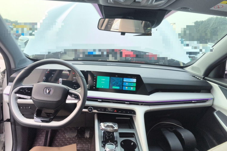 Changan CS75 Plus iDD 2024 car image #12