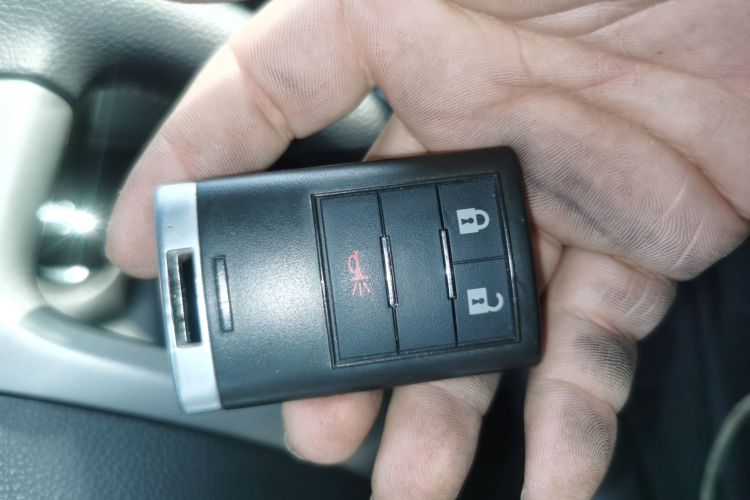 Chevrolet Captiva 2016 #12 Chevrolet Captiva 2016 image de voiture #12