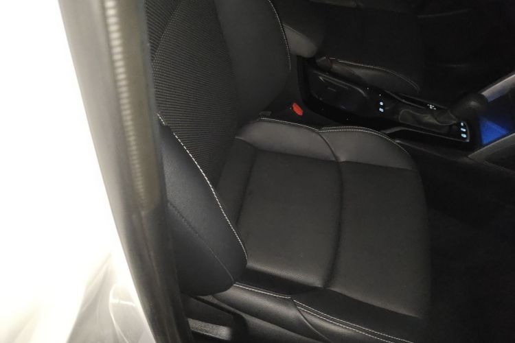 Toyota Frontlander 2023 #12 Toyota Frontlander 2023 immagine di auto #12