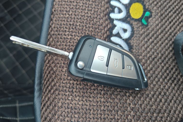 桑塔纳 2017 汽车图片 #12