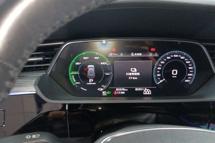 Audi e-tron (Imported) 2020 car image #12