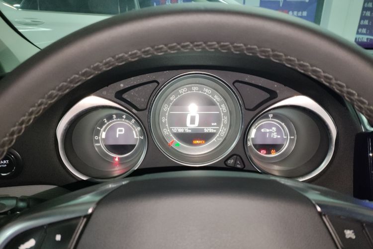 Citroen C4L 2016 car image #12