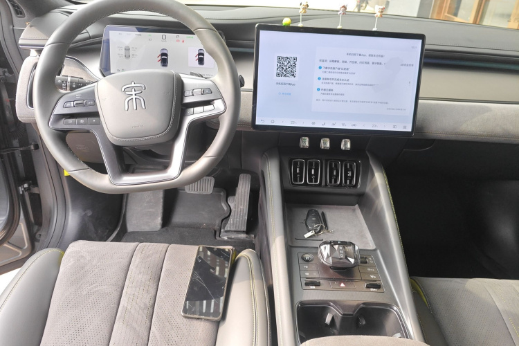 BYD SongL EV 2024 car image #12