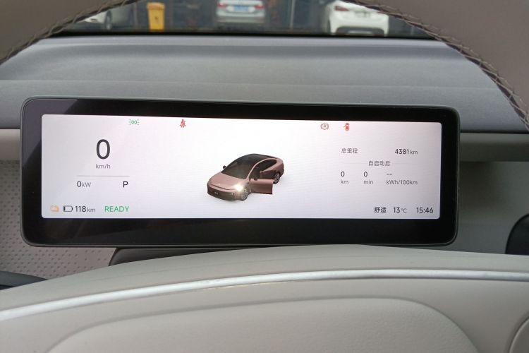 零跑汽车 零跑B01 2025 汽车图片 #12