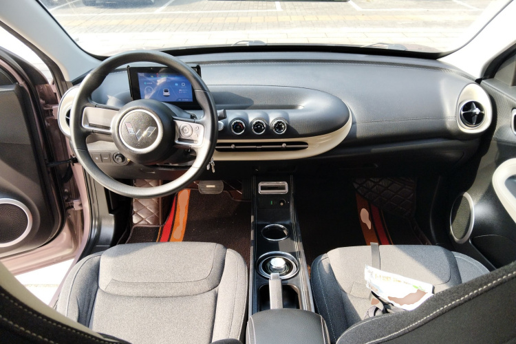 Wuling Binguo 2023 immagine di auto #12