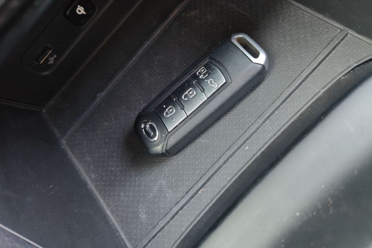 GAC Qizhi EV 2019 #12 GAC Qizhi EV 2019 car image #12