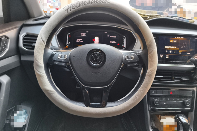 Volkswagen T-Cross 2021 #12 Volkswagen T-Cross 2021 car image #12