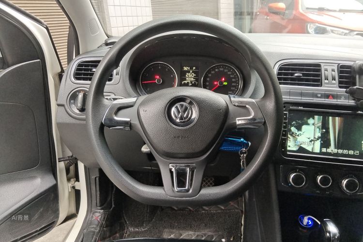 Volkswagen Polo 2014 #12 Volkswagen Polo 2014 car image #12