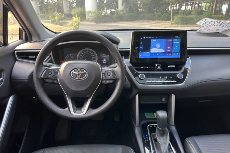 Toyota Frontlander 2022 #12 Toyota Frontlander 2022 immagine di auto #12