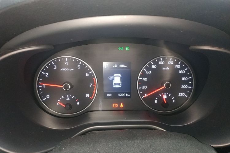 Kia Rio Cross 2019 صورة سيارة #12