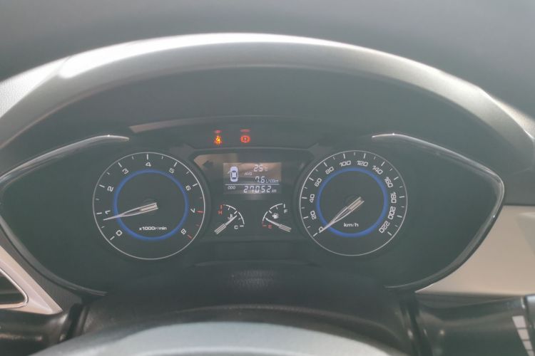 长安 悦翔V7 2015 汽车图片 #12