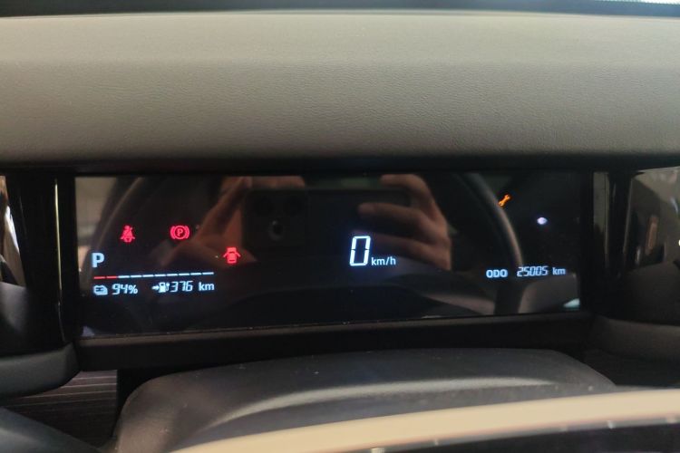 2024 car image #12