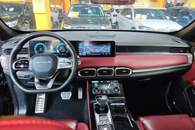 X70 PLUS 2021 car image #12