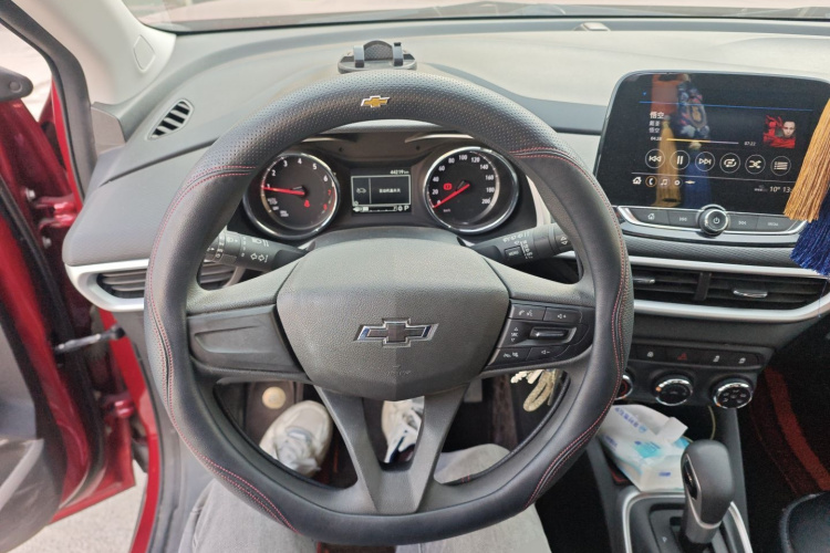 Chevrolet Tracker 2020 #12 Chevrolet Tracker 2020 car image #12