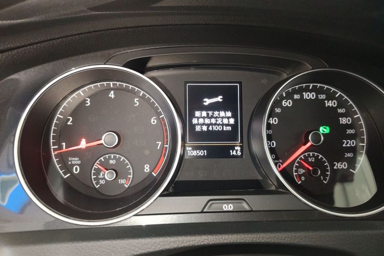 Volkswagen Golf (Imported) 2019 imagem de carro #12