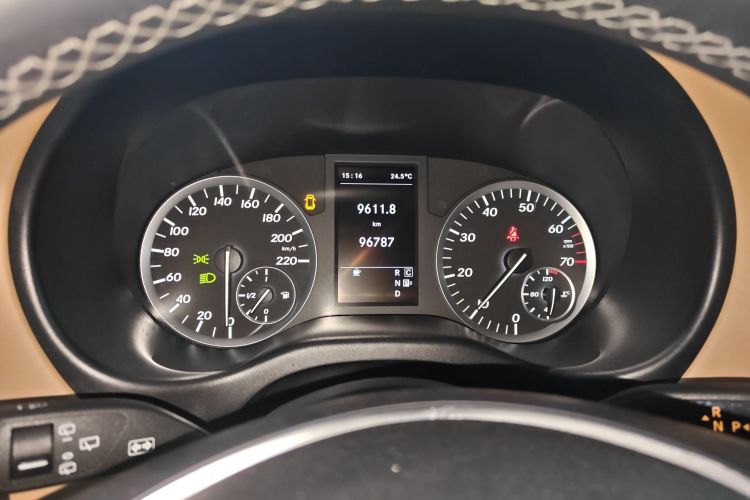 Mercedes-Benz Vito 2020 #12 Mercedes-Benz Vito 2020 car image #12