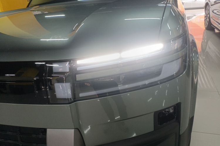 FangChengBao Tiger 7 2025 car image #12