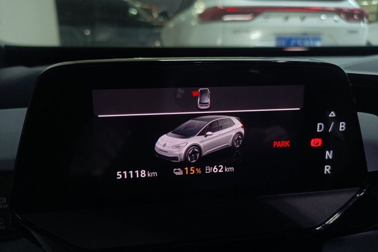 Volkswagen ID.3 2023 #12 Volkswagen ID.3 2023 car image #12