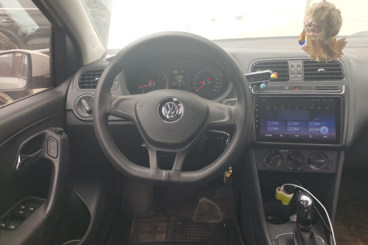 Polo 2017 #12 Polo 2017 car image #12