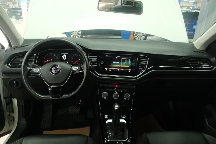 T-Roc 2019 #12 T-Roc 2019 car image #12