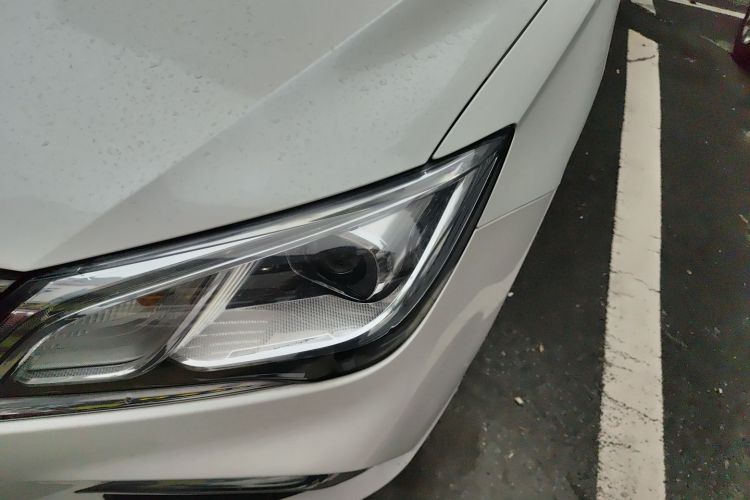 Roewe Ei5 2018 imagen de coche #12