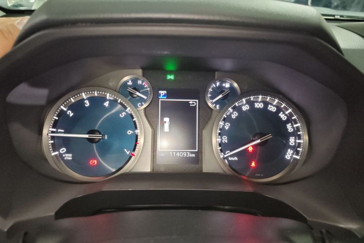 Toyota Land Cruiser Prado 2017 car image #12