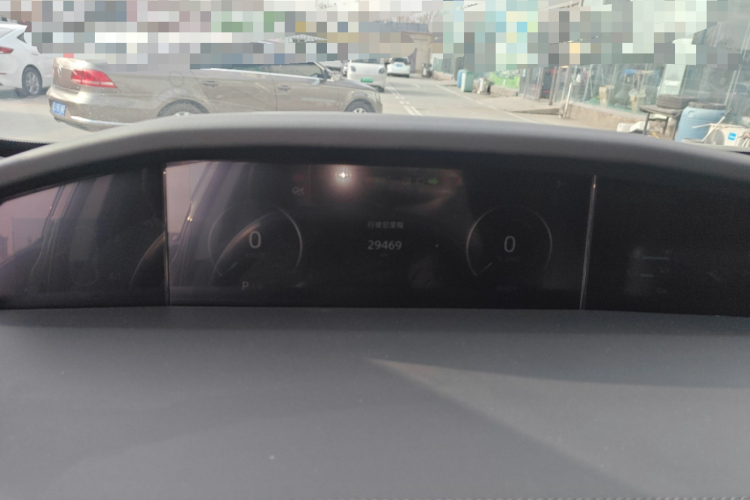 Changan UNI-K iDD 2023 car image #12