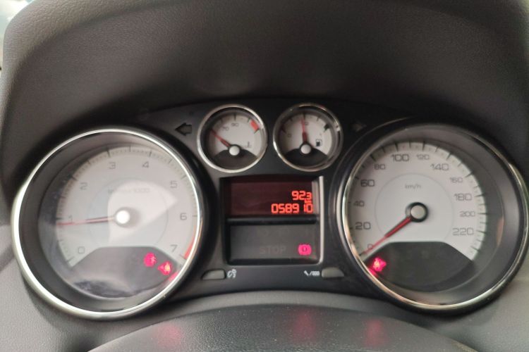Peugeot 308 2016 imagen de coche #12