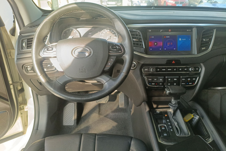 广汽传祺 传祺GS7 2018 汽车图片 #12