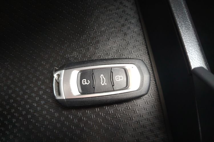 GEELY Emgrand New Energy 2024 car image #12