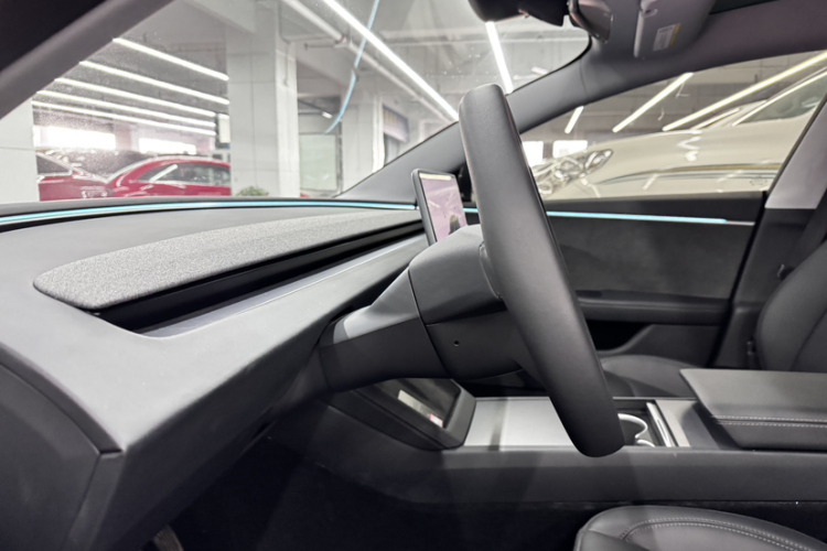 Tesla Model 3 2023 #12 Tesla Model 3 2023 car image #12