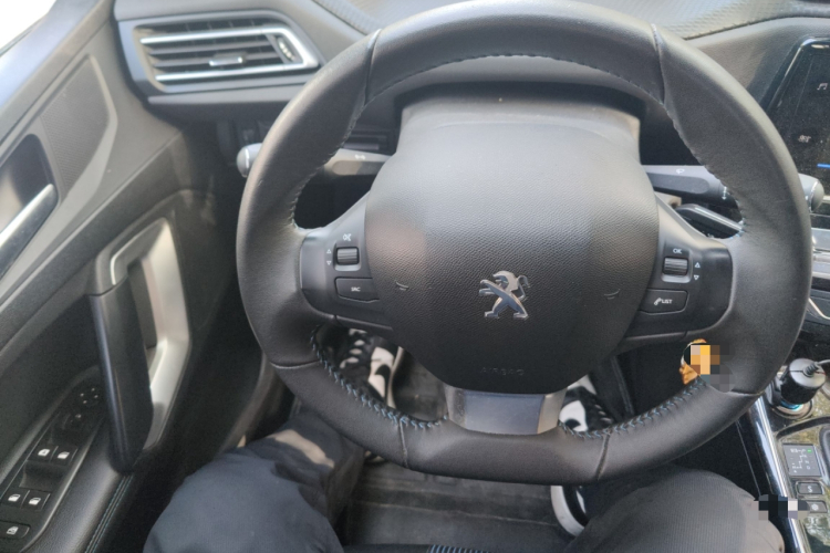 Peugeot 308 2019 #12 Peugeot 308 2019 car image #12