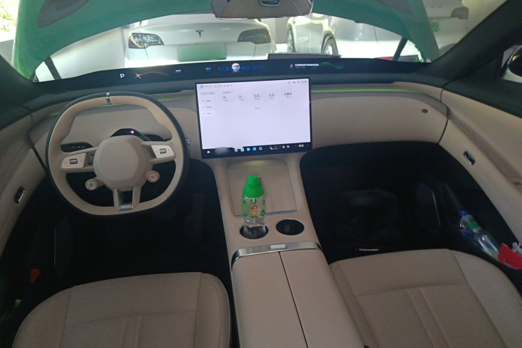 MI YU7 2025 #12 MI YU7 2025 صورة سيارة #12