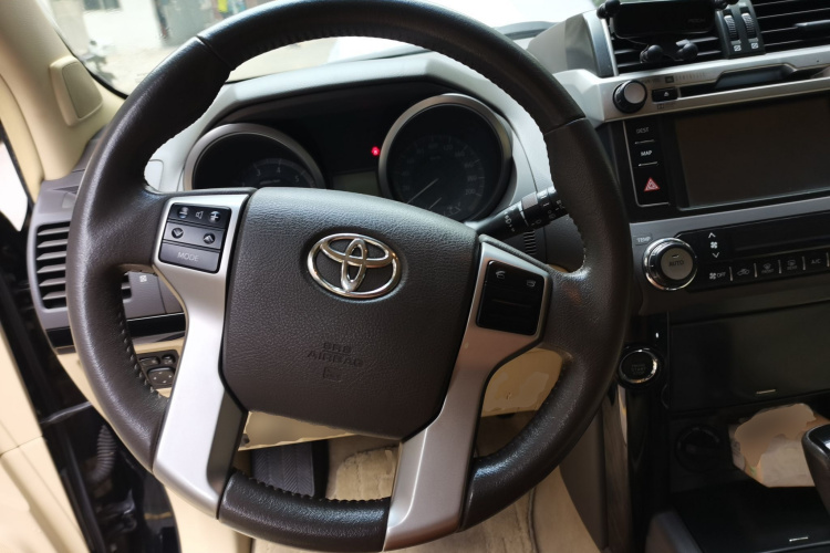 Toyota Prado (Imported) 2015 #12 Toyota Prado (Imported) 2015 car image #12