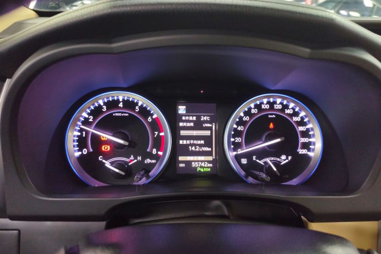 Toyota Highlander 2018 car image #12
