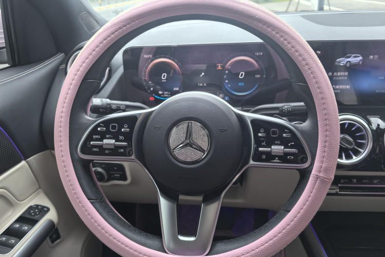 EQA Class 2022 #12 EQA Class 2022 immagine di auto #12